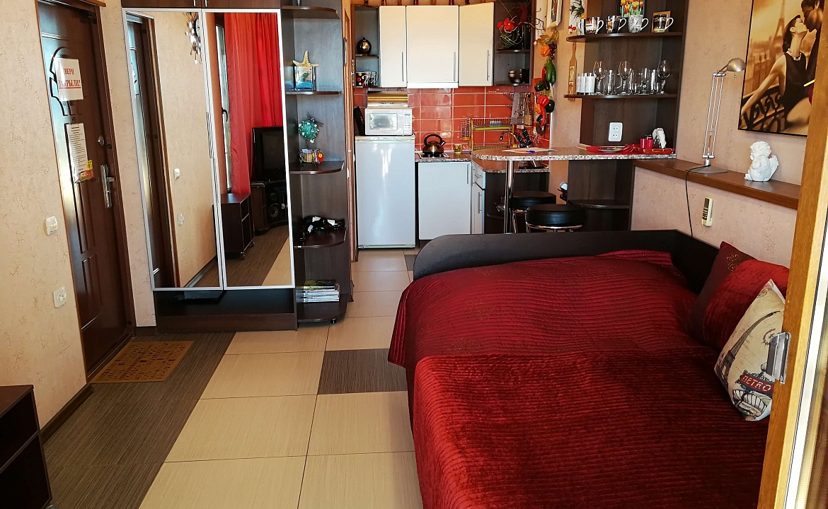 Верхний. Гостевой дом ОАЗИС. Ялта