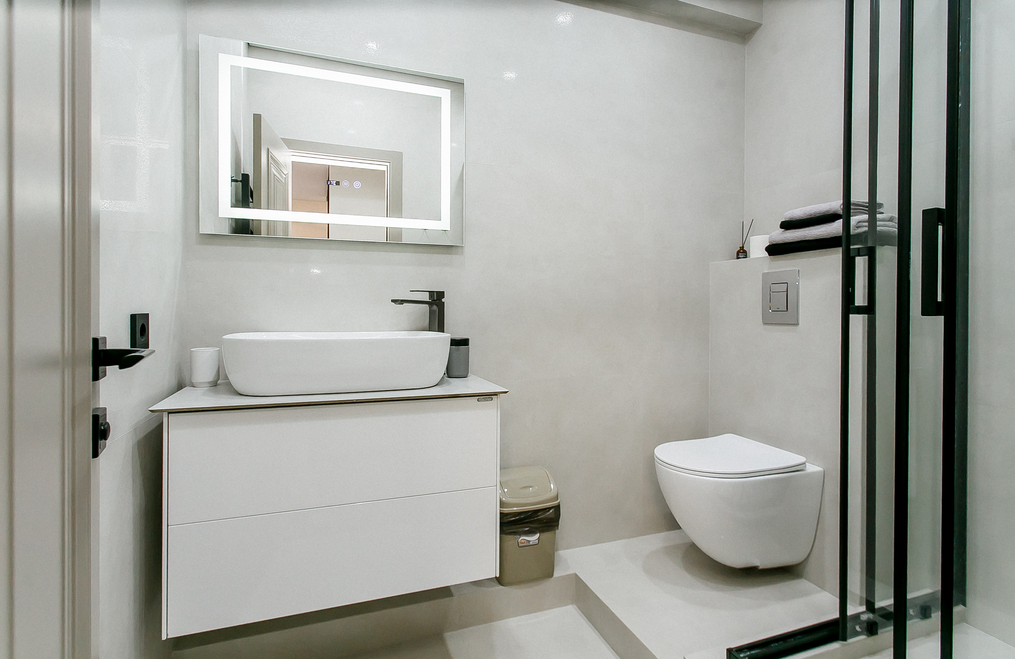 . Квартира в многоквартирном доме Квартира на первой линии с отдельной спальней. Дагомыс