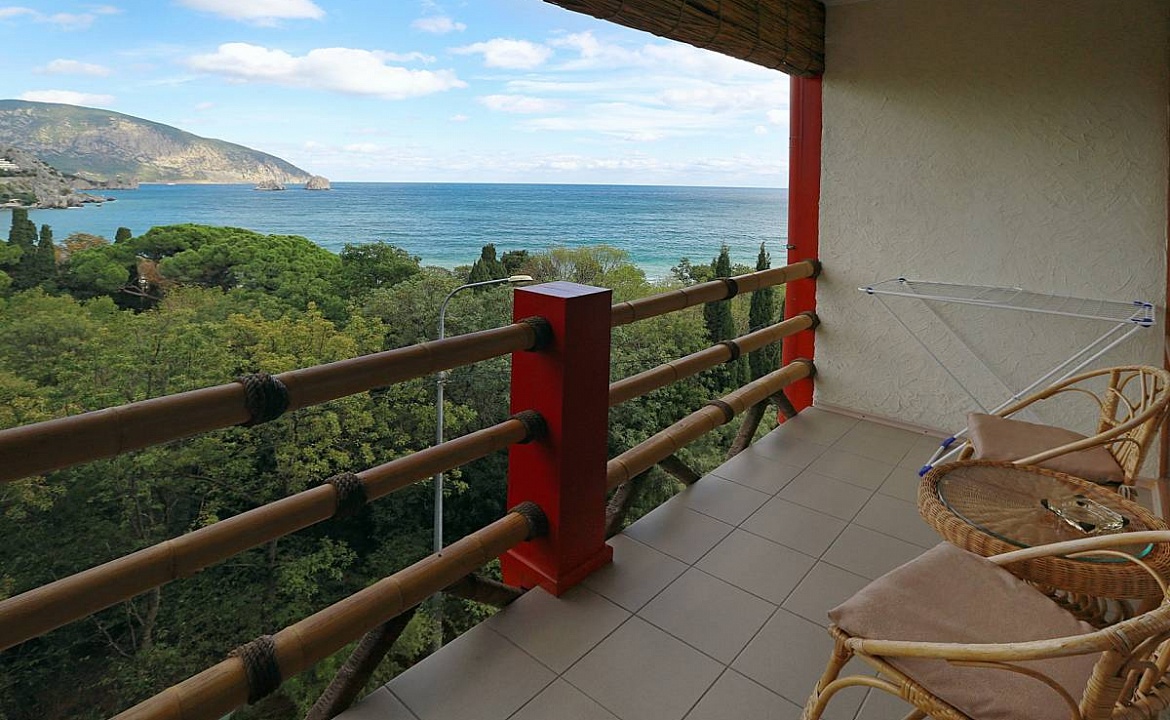 Семейный однокомнатный. Гостиничный комплекс «Весёлый Хотэй». Гурзуф