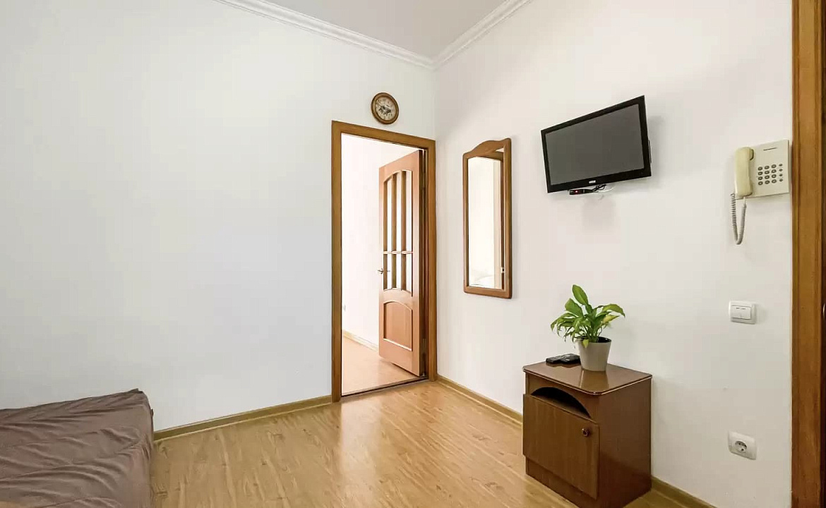 2-х комнатный 5-и местный полулюкс. Мини-отель "Ардо". Анапа