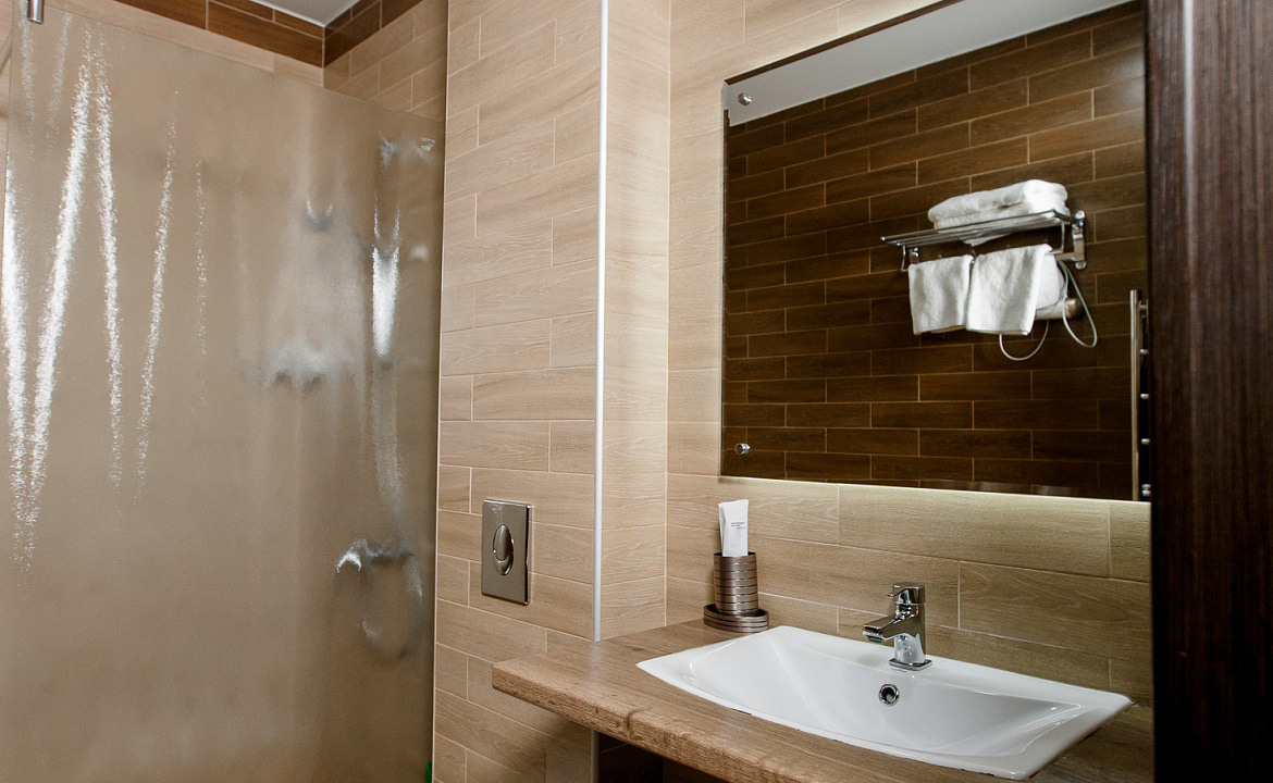 Делюкс. Отель "Времена года". Адлер