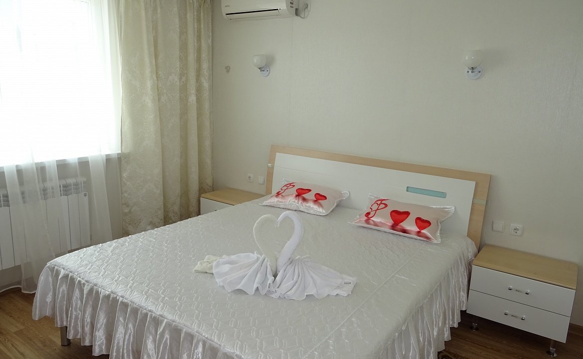 2х местный комфорт. Гостиница "Водолейчик". Алушта