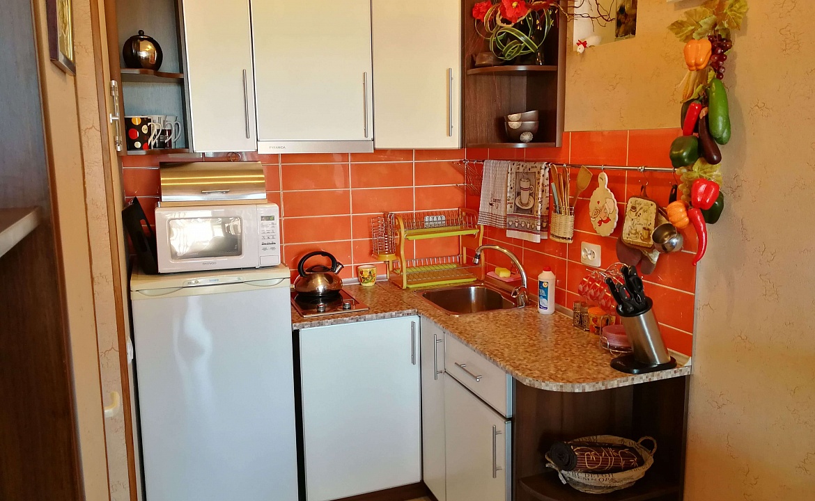 Верхний. Гостевой дом ОАЗИС. Ялта