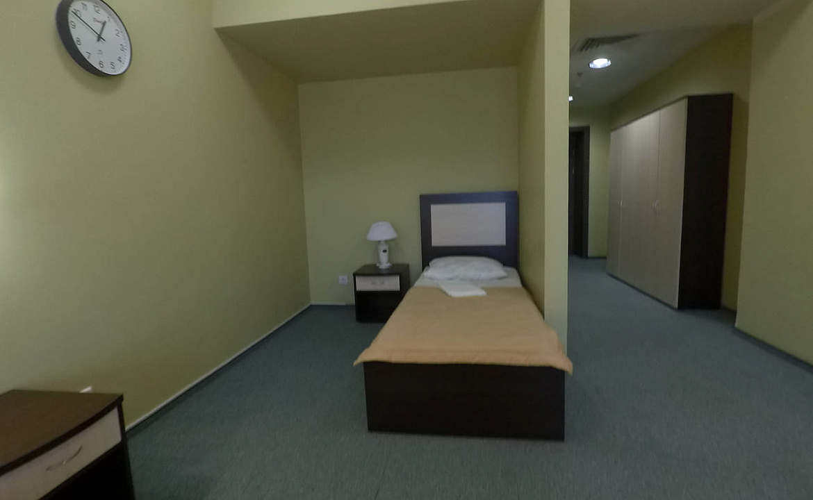 Отель. Трехместный с 3 односпальными кроватями. Отель/Хостел «Терминал Адлер». Адлер