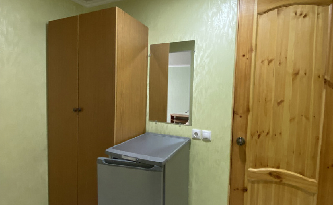 Трехместный. Гостевой дом "Инжир". Новомихайловский