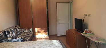 Квартира в многоквартирном доме Однокомнатная квартира - Сухум