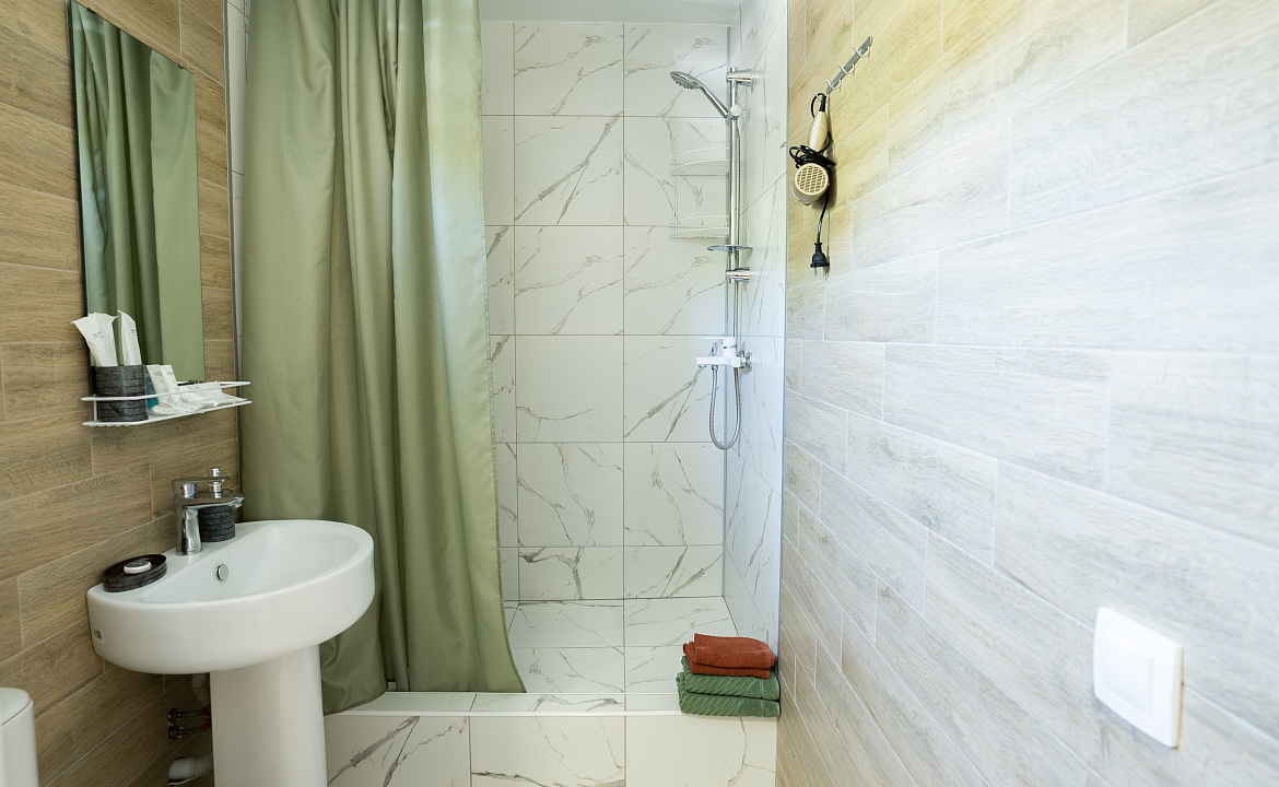 Номер категории «Комфорт» №1. Abrau Family. Абрау-Дюрсо