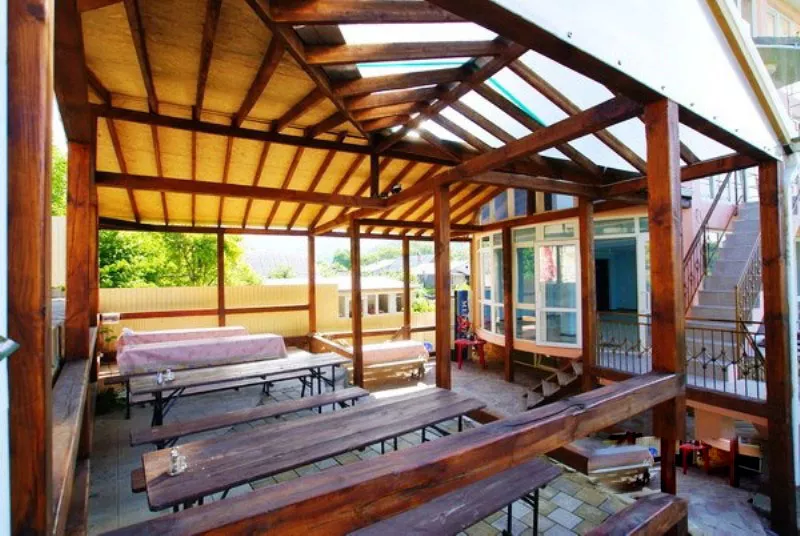 . Гостевой дом "Премьер". Дедеркой