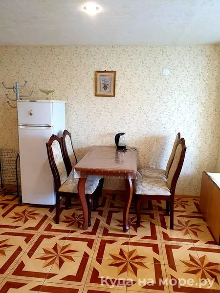 4-местные 1-комнатные апартаменты с кухней. Гостевой дом Алиса - Солоники. Солоники 4-местные 1-комнатные апартаменты с кухней. Гостевой дом Алиса - Солоники. Солоники