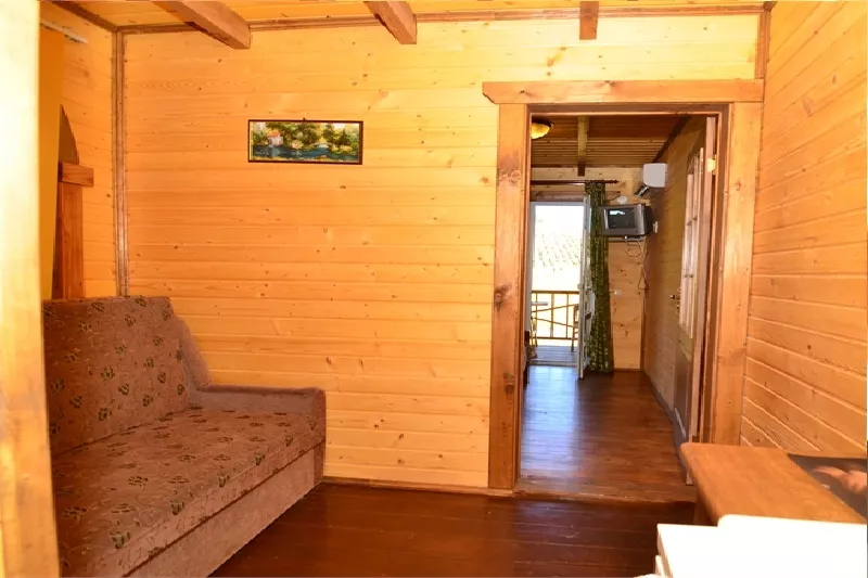 3-местный 2-комнатный номер. Вилла «Коруна». Алушта