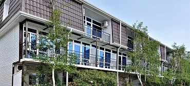 Гостевой комплекс и Яхт-Клуб "Торнадо" Новомихайловский