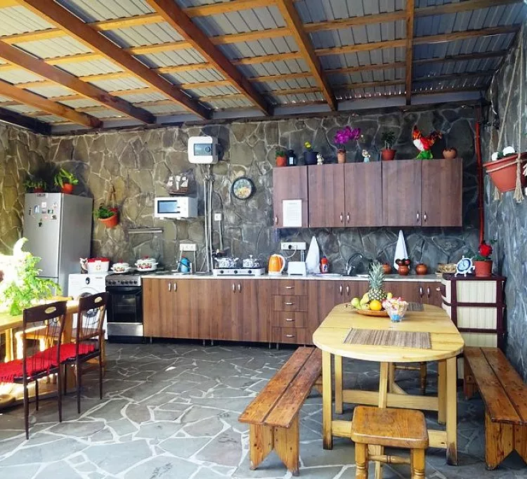 . Эллинг Морской Ангел. Лоо