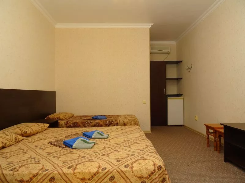 3-х местный номер Стандарт. Гостевой дом "АТикА". Адлер