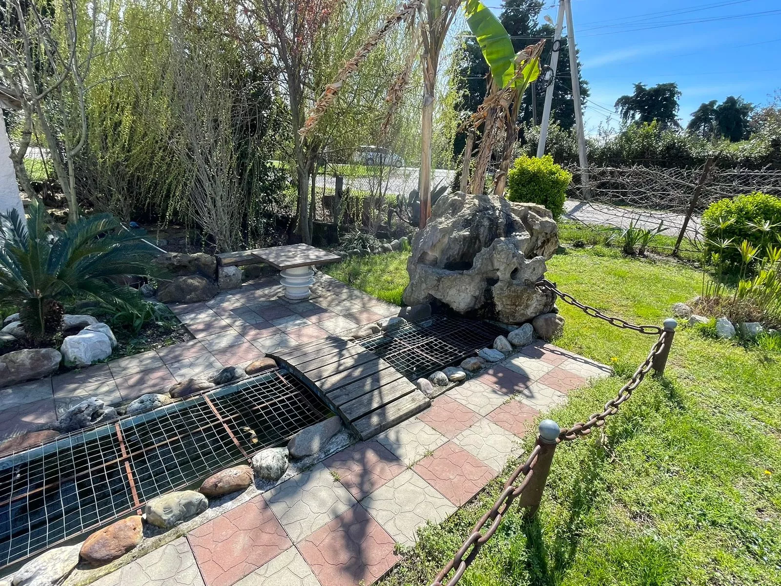 . Гостевой дом ЭЙВА. Пицунда