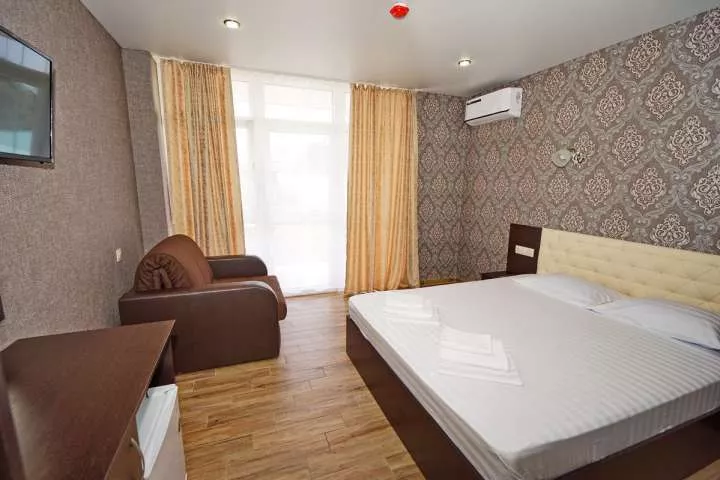 Комфорт 2-х местный. Отель «Черноморец». Лазаревское Комфорт 2-х местный. Отель «Черноморец». Лазаревское