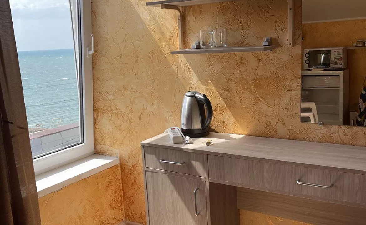 Сочи - первая линия моря !. Гостевой дом Санмарино. Сочи