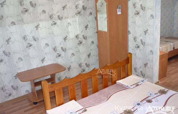 4-х местный с удобствами (2 ком. квартира). Гостевой дом На Приморском . Голубицкая