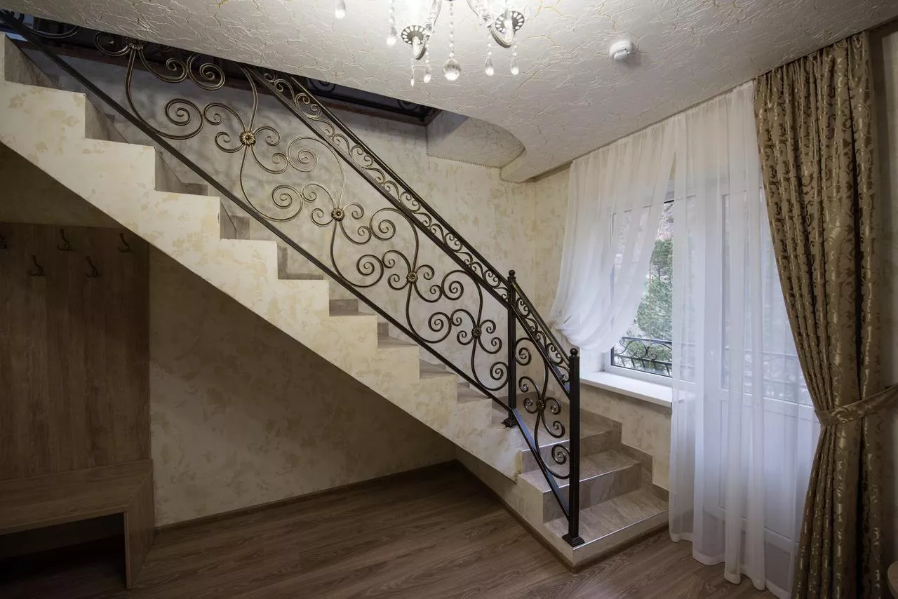 . Отель «Ice Palace». Эльбрус - гостиницы