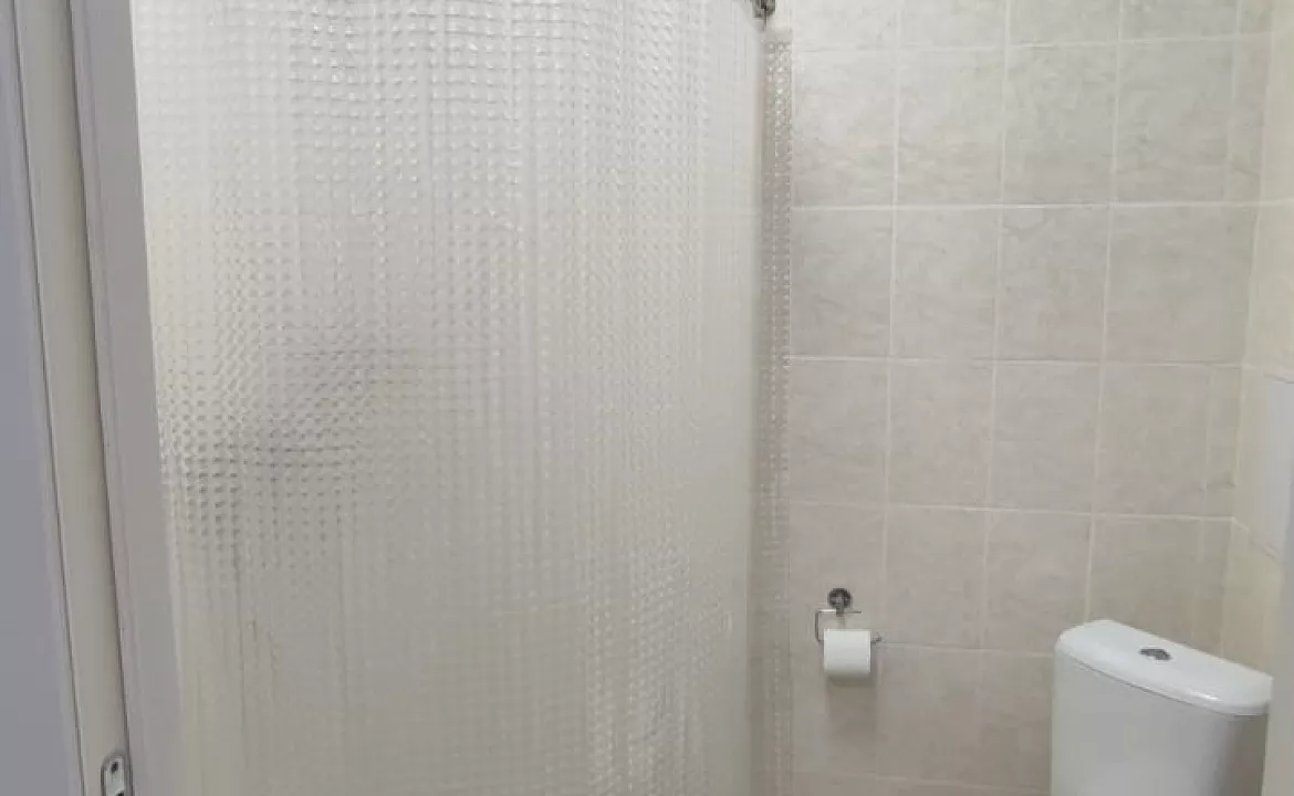 Квартира-студия с отдельной спальней. Гостевой дом "Айсберг". Вардане