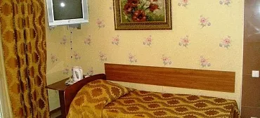 "Эллинг 142-143"