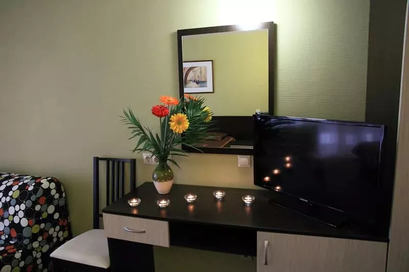 2-4-МЕСТНЫЙ ПОЛУЛЮКС. Гостевой Дом "VENEZIA". Анапа