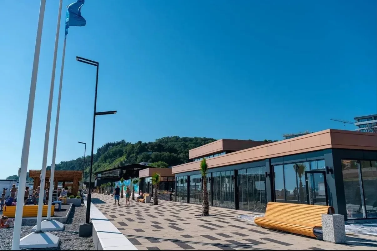 . Квартира в многоквартирном доме Апартамент с видом на море и горы. Дагомыс