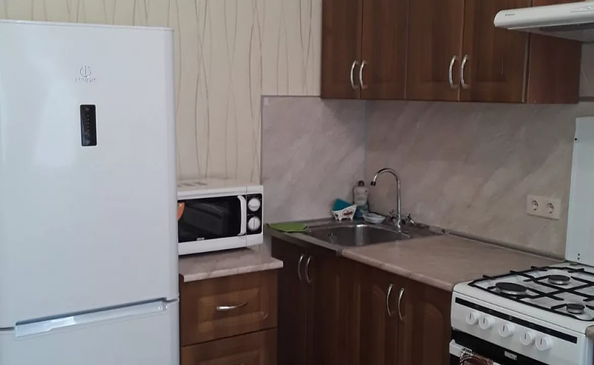 Квартира. Квартира в многоквартирном доме КВАРТИРА В ЦЕНТРЕ ГОРОДА. Геленджик