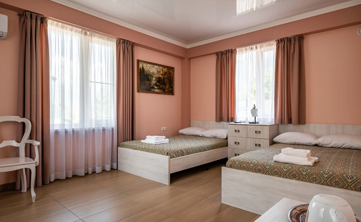 Двухместный улучшенный. Отель "Танго в поляне". Красная Поляна