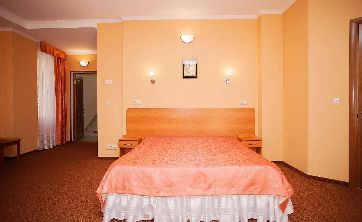 Семейный номер Deluxe . Гостевой дом Дом у Моря ЛАКИ. Геленджик Семейный номер Deluxe . Гостевой дом Дом у Моря ЛАКИ. Геленджик