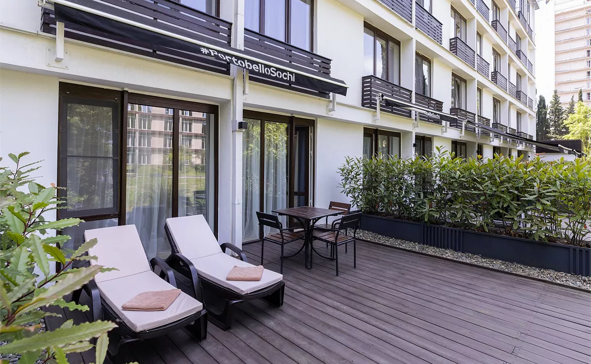 Комфорт с собственной террасой. Отель Портобелло Сочи. Адлер