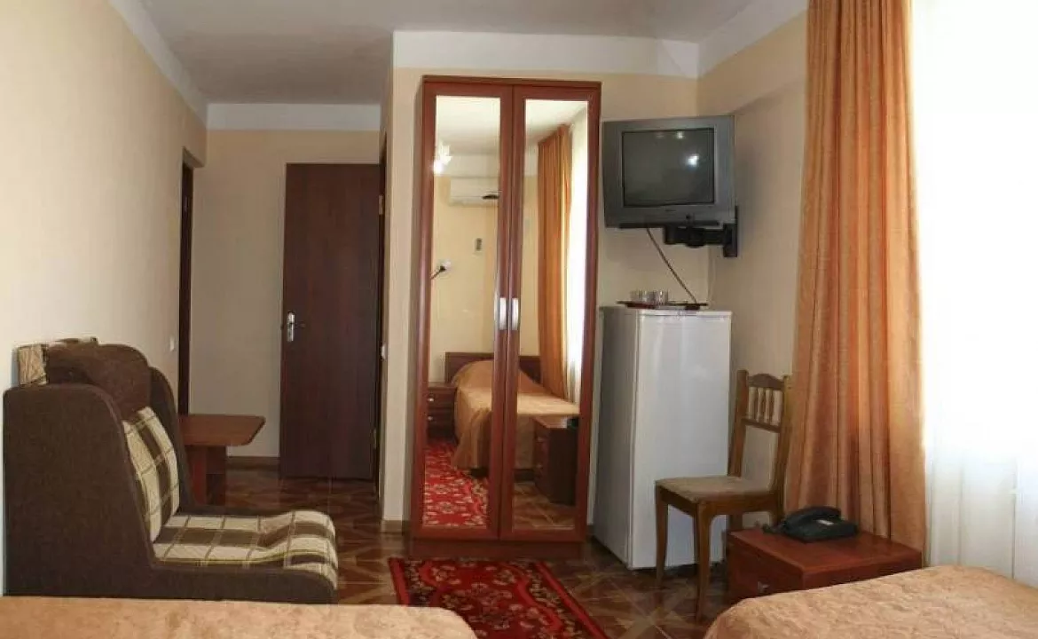 4 - х местный номер. Гостевой комплекс "Дворянское гнездо". Витязево 4 - х местный номер. Гостевой комплекс "Дворянское гнездо". Витязево