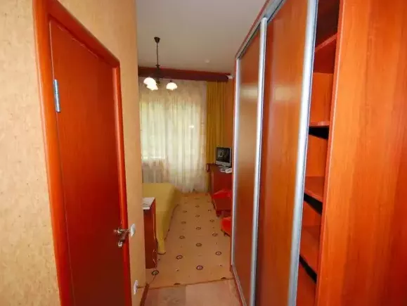 «Стандарт». Отель «Националь». Домбай-гостиницы