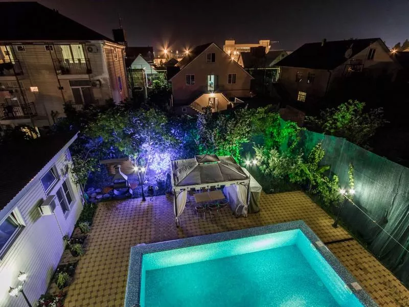 . Коттедж "Регина" . Адлер