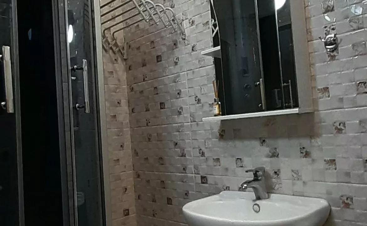 Двухкомнатная квартира. Двухкомнатная квартира. Квартиры в Пицунде