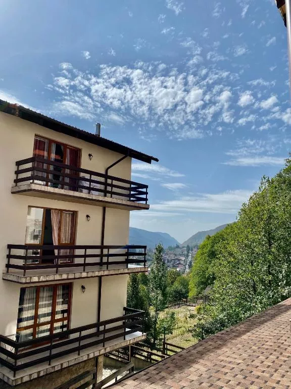 . Отель "ОПЛОТ". Красная Поляна . Отель "ОПЛОТ". Красная Поляна