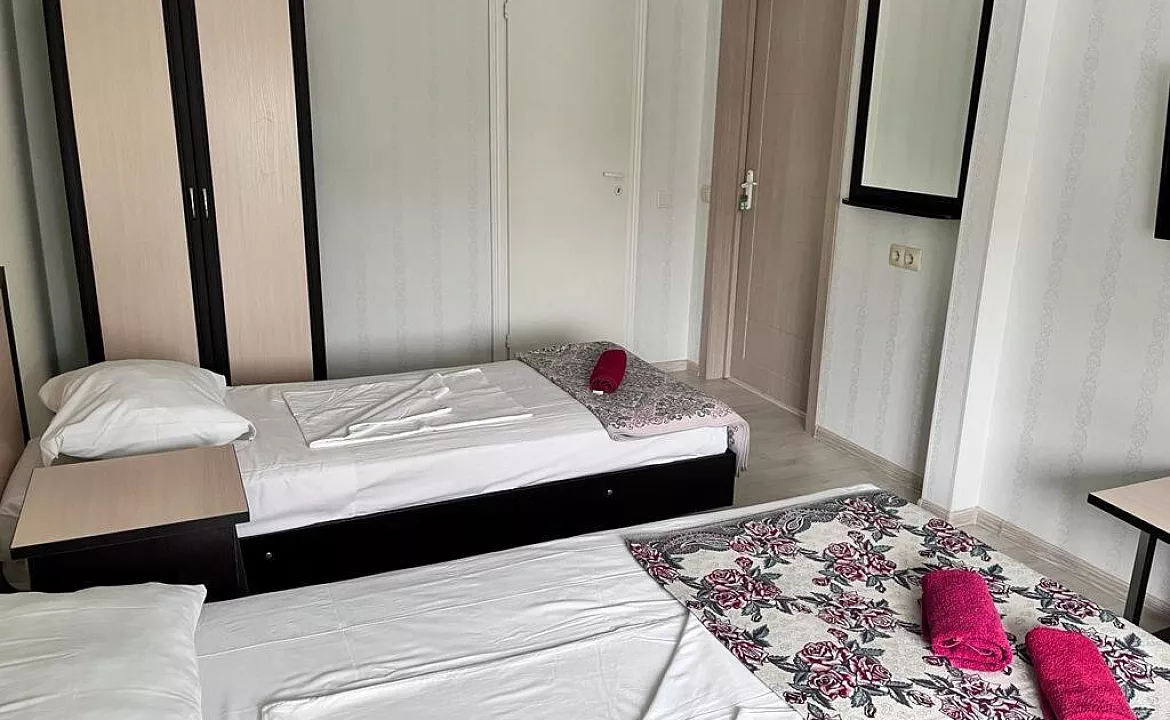 3х местный Стандарт, от 1 до 3 гостей, двуспальная кровать. Мини-отель Моника. Анапа 3х местный Стандарт, от 1 до 3 гостей, двуспальная кровать. Мини-отель Моника. Анапа