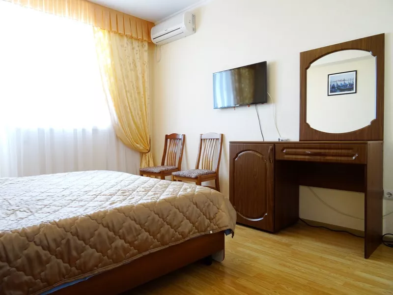 . Гостиница "Милана". Лазаревское