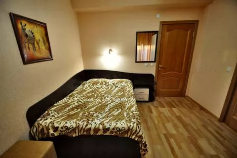 Двухместный номер (без балкона). Гостевой дом "Вояж" - Лазаревское. Лазаревское