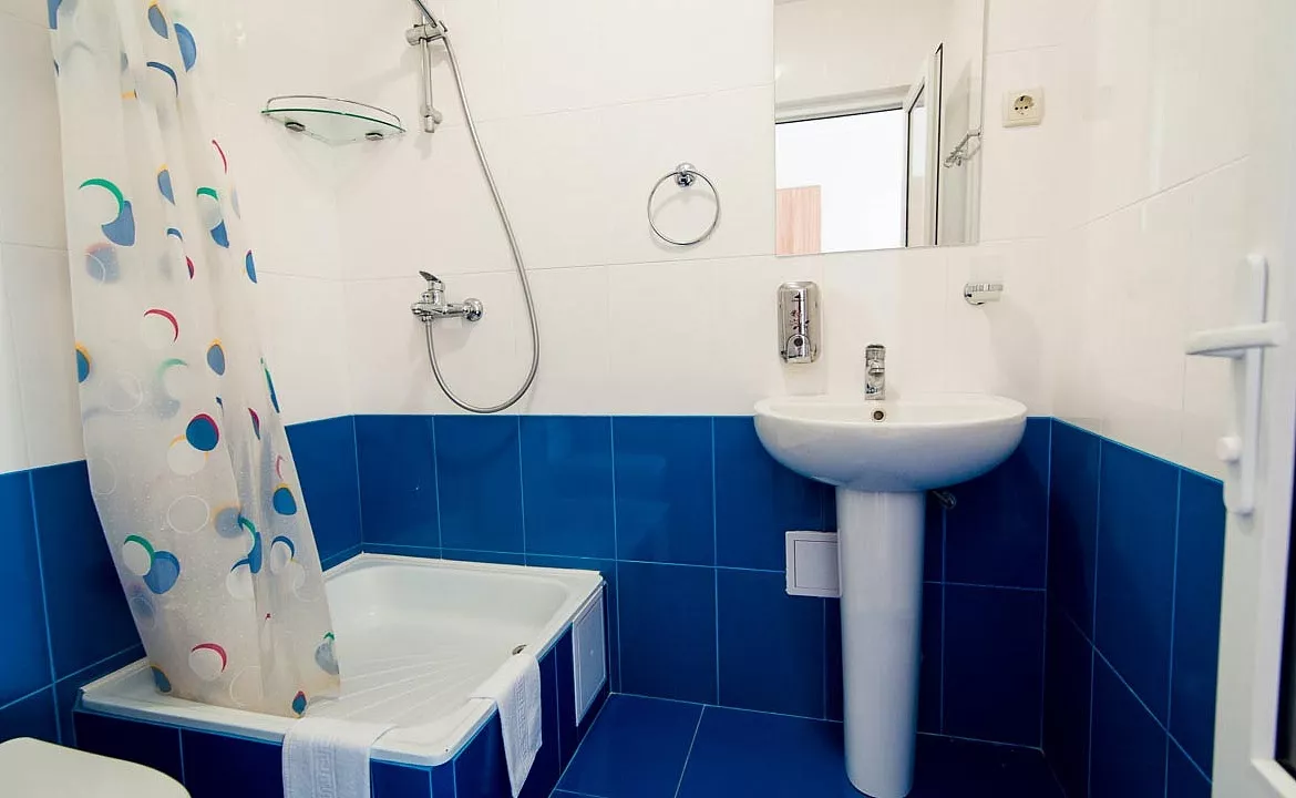 ЭЛЛИНГ ДЕЛЮКС. Отель Островок. Феодосия