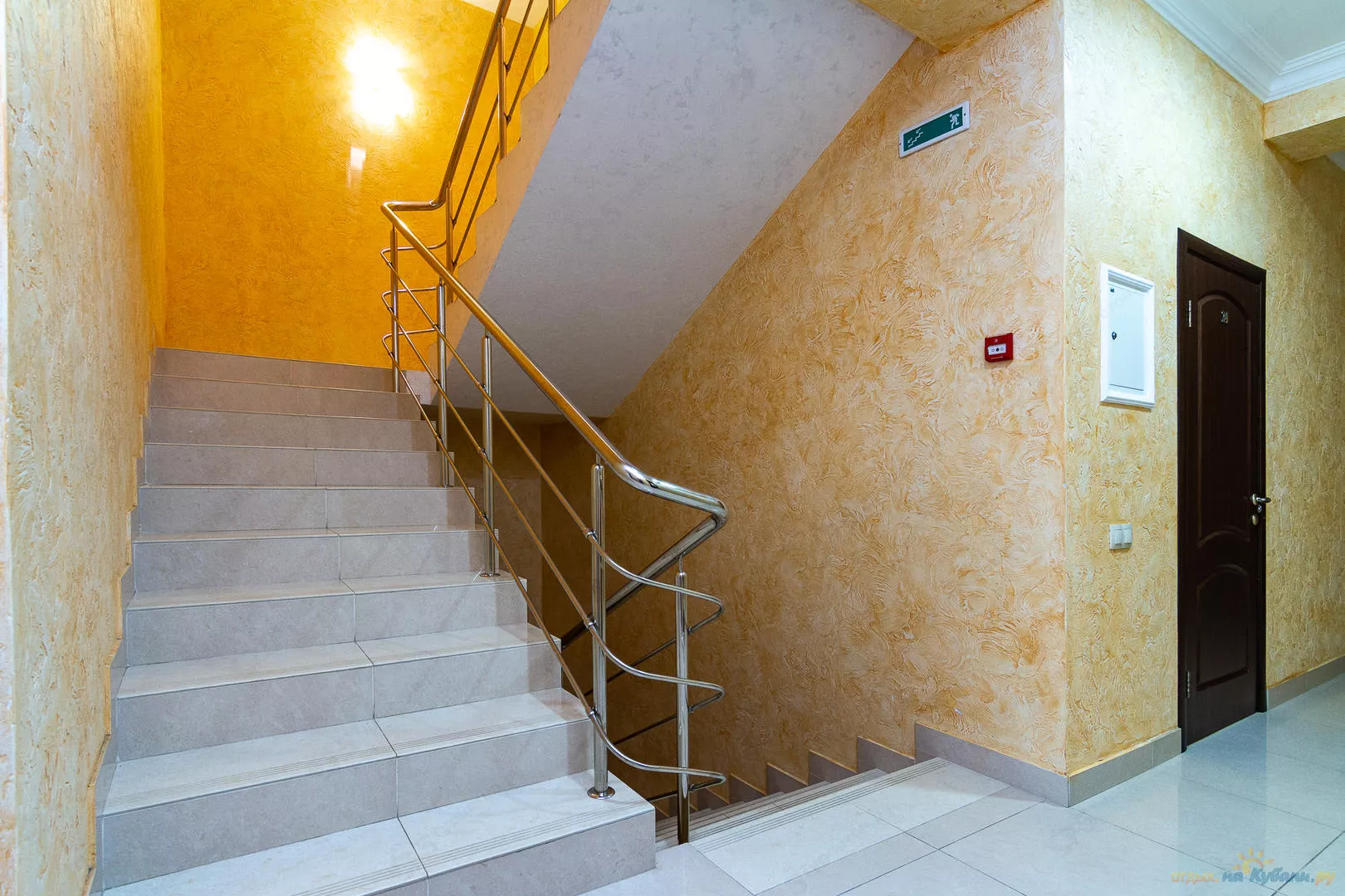 . Гостиница "Жемчужина Ямала". Лоо