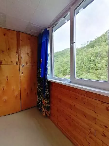 . Квартира в многоквартирном доме 3 комнатная Центральная 3. Небуг