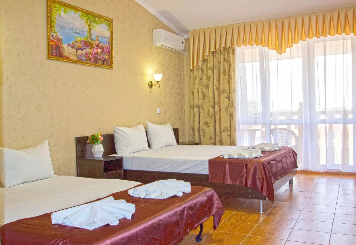 . Гостиница "ATLAS" . Верхнее Джемете