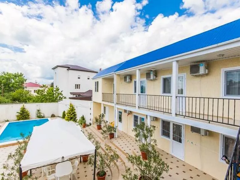 . Гостиница "Солнечный Рай". Кабардинка