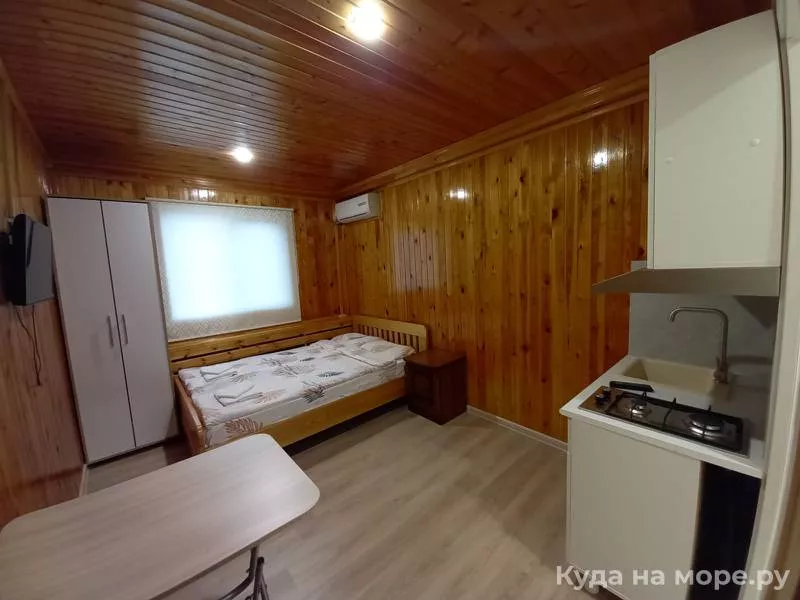 Студия с кухней для двоих. Гостевой дом "Рамзес". Адлер Студия с кухней для двоих. Гостевой дом "Рамзес". Адлер