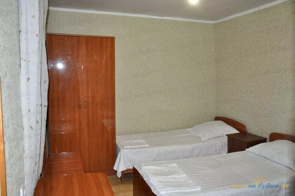 2-х местный номер Эконом. Гостевой дом «Сакура». Вардане