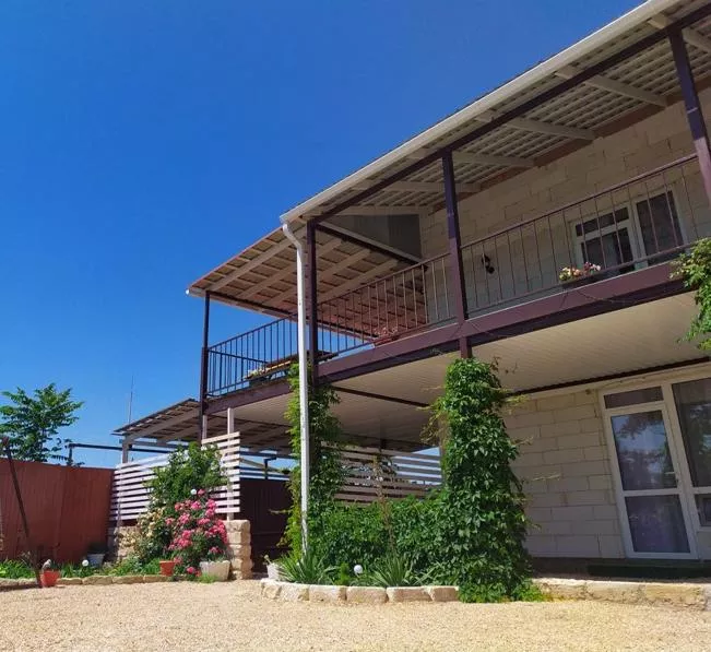 . Гостевой дом "Курячи". Должанская