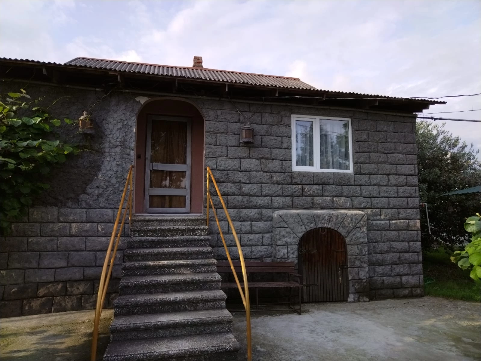 . Дом под ключ Сдам дом под ключ. Гагра . Дом под ключ Сдам дом под ключ. Гагра