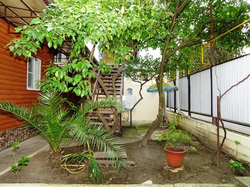 . Частный сектор "Сара" . Адлер