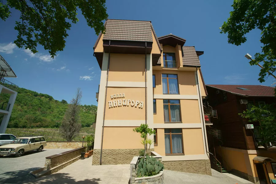 . Вилла «Аннигора». Курорты Алушты