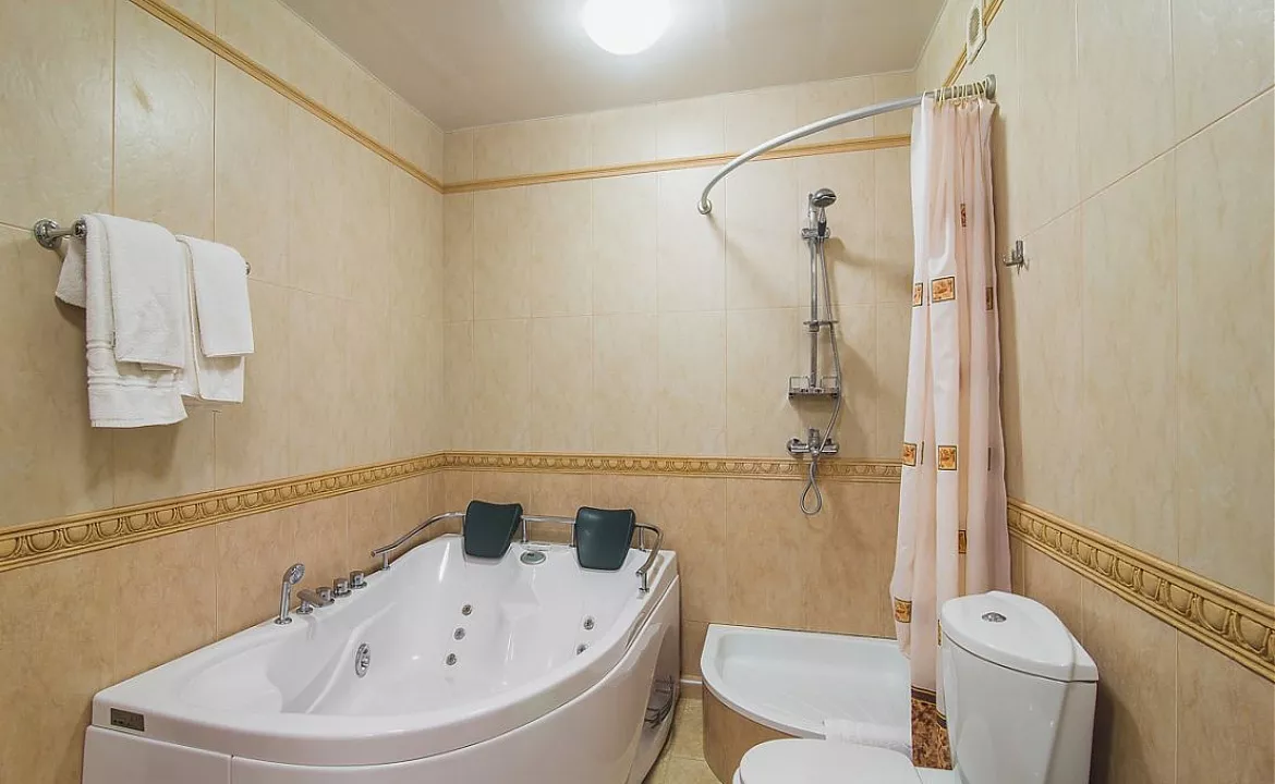 Апартаменты. Hotel & Osteophaty center "Lotus". Утёс